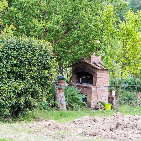 Apartment Altido Traditional Apt For 4 In The Heart Of Tuscany *