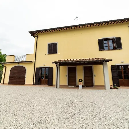 Apartment Altido Traditional Apt For 4 In The Heart Of Tuscany *