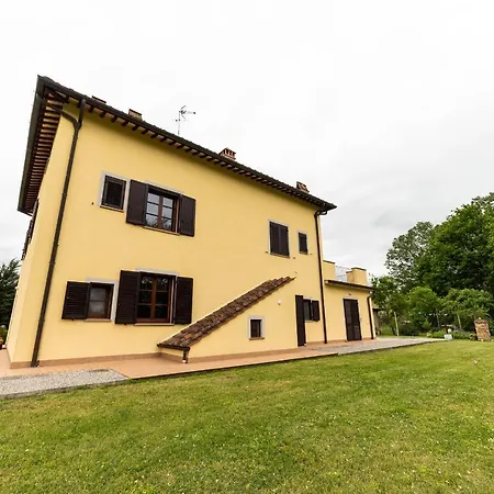 Apartment Altido Traditional Apt For 4 In The Heart Of Tuscany *