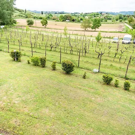 Altido Traditional Apt For 4 In The Heart Of Tuscany Apartment Certaldo